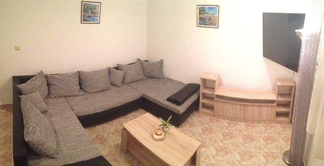 Apartment Dita Kaštela Zewnętrze zdjęcie