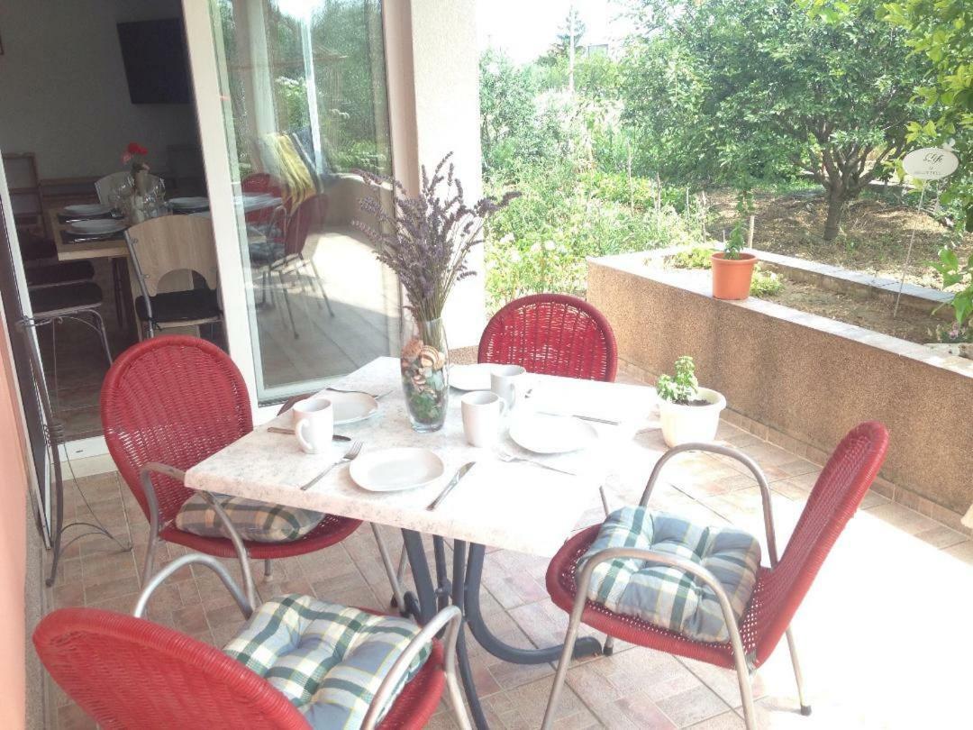 Apartment Dita Kaštela Zewnętrze zdjęcie