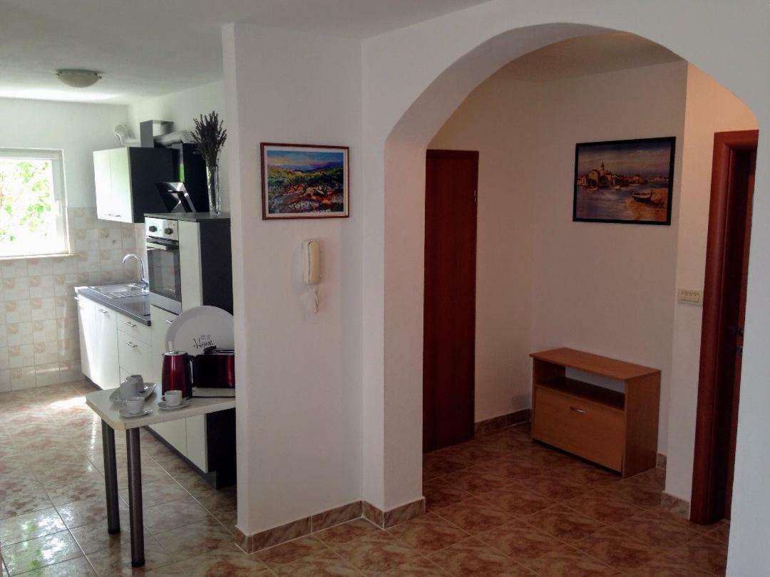 Apartment Dita Kaštela Zewnętrze zdjęcie