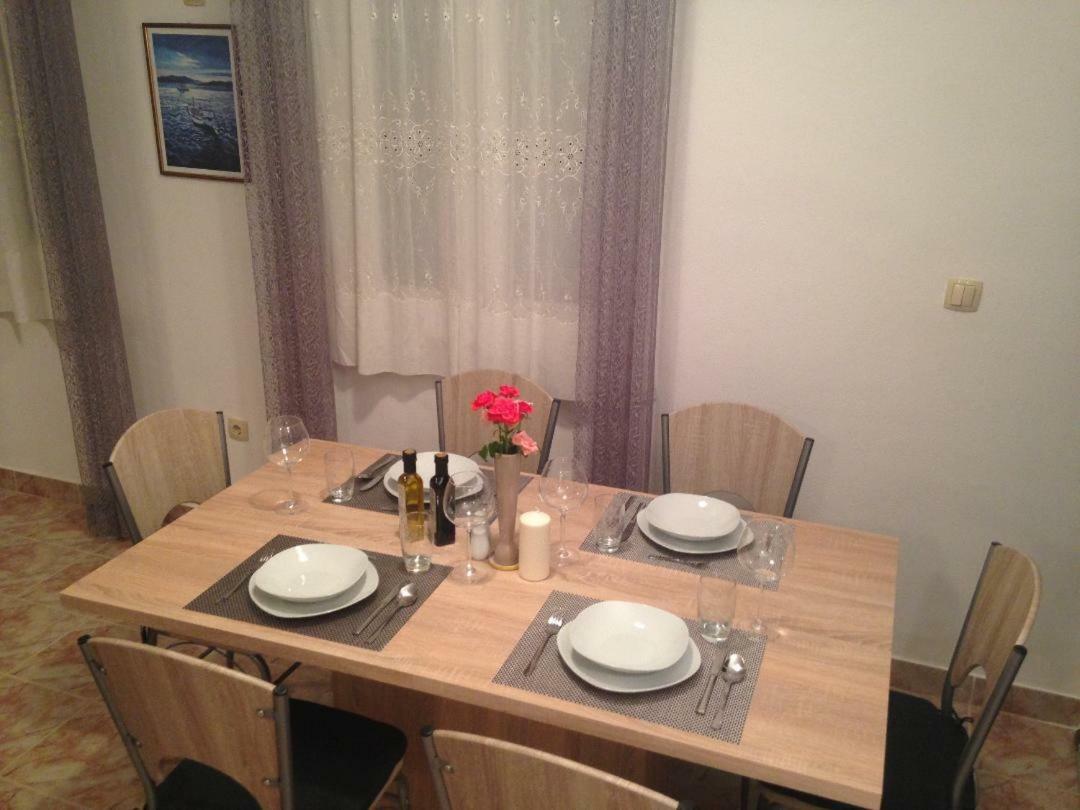 Apartment Dita Kaštela Zewnętrze zdjęcie